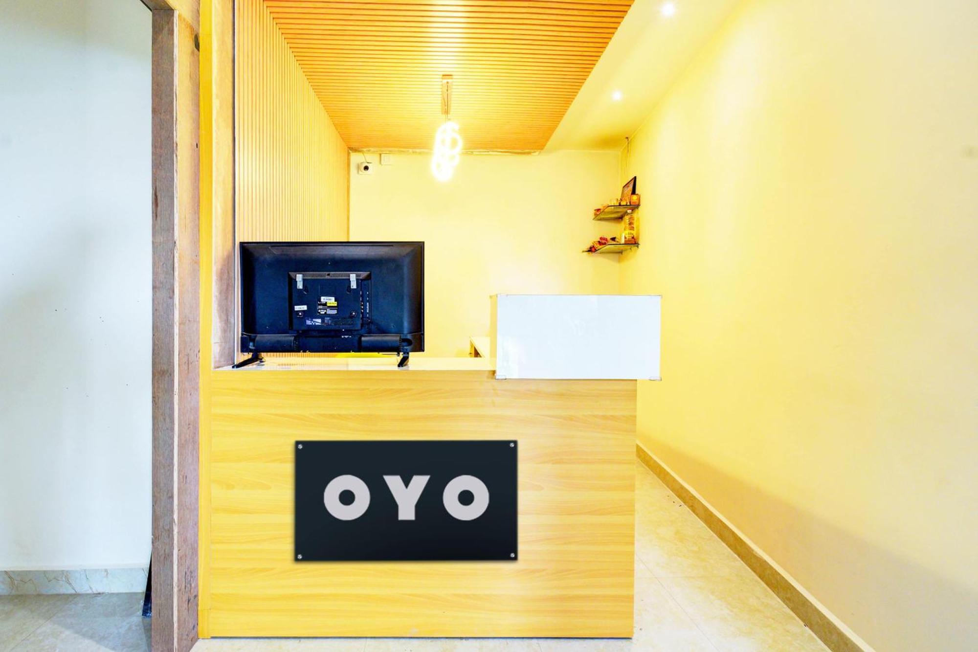 Hotel O Svs Suites Luxury Rooms Trimulgherry Kültér fotó