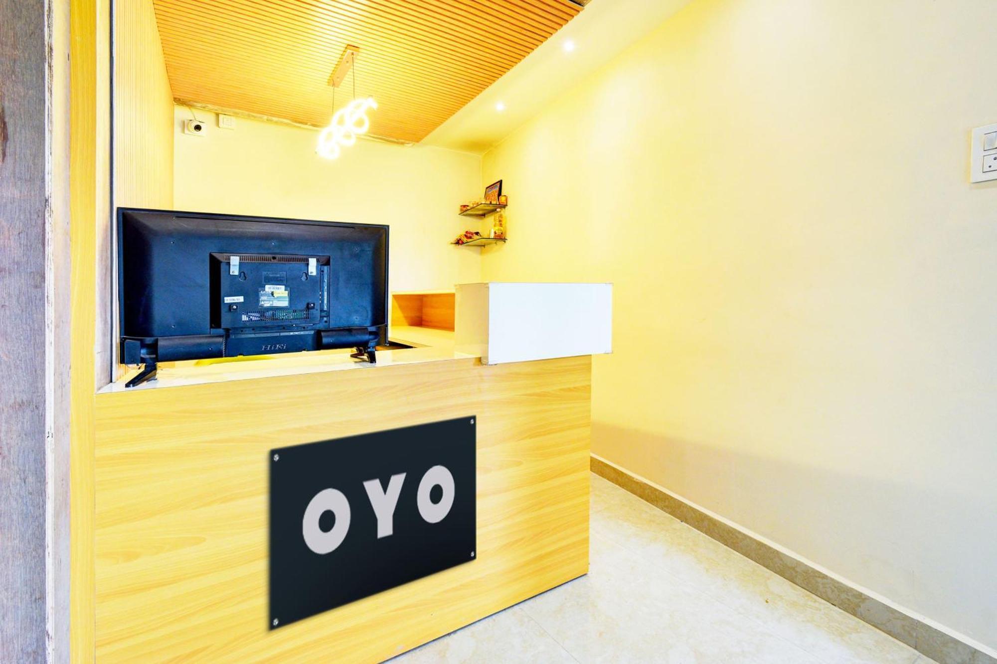 Hotel O Svs Suites Luxury Rooms Trimulgherry Kültér fotó
